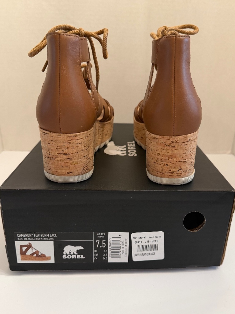 SOREL CAMERON FLATFORM LACE Size: 7.5 Color: Velvet Tan, Chalk - Picture 2 of 10